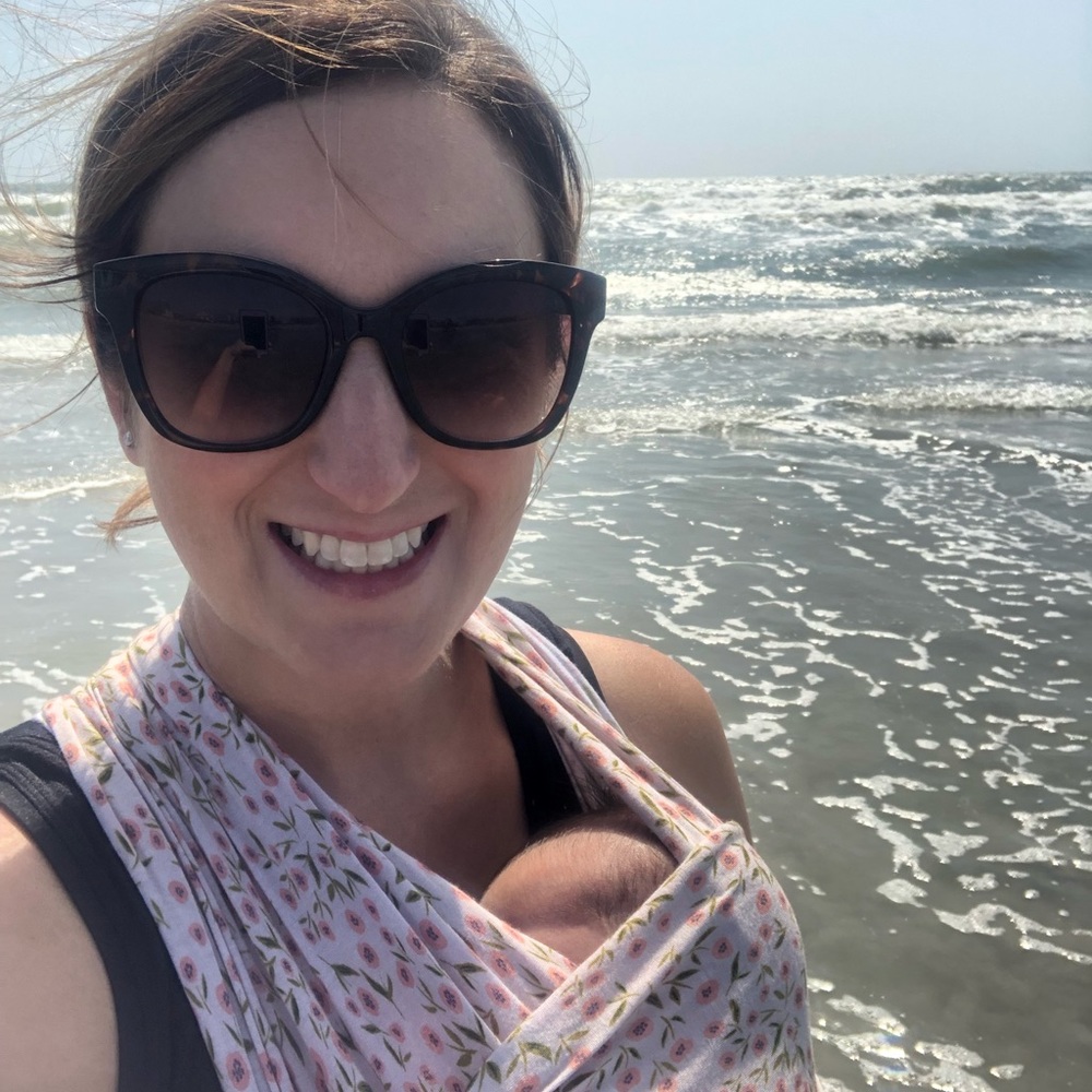 Meet your Posher, Caitlin